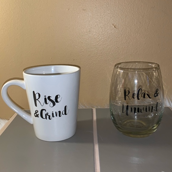 😎 HOME ESSENTIALS Gift Set: Rise & Shine Mug + Relax & Unwind Glass NIB - Picture 2 of 15